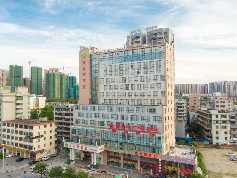 Vienna Hotel Zhanjiang Coast Avenue Zewnętrze zdjęcie