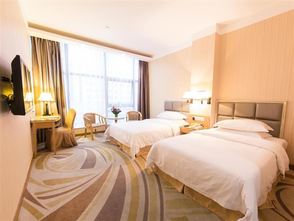Vienna Hotel Zhanjiang Coast Avenue Zewnętrze zdjęcie